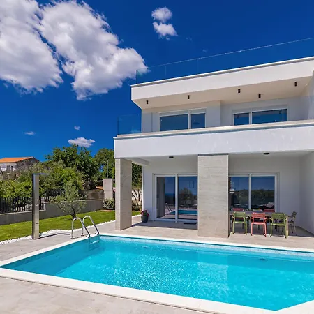 Villa Mate S Bazenom I Prekrasnim Pogledom Na *